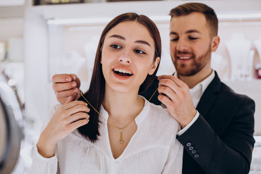 A Complete Guide to Choosing the Perfect Gift Jewelry