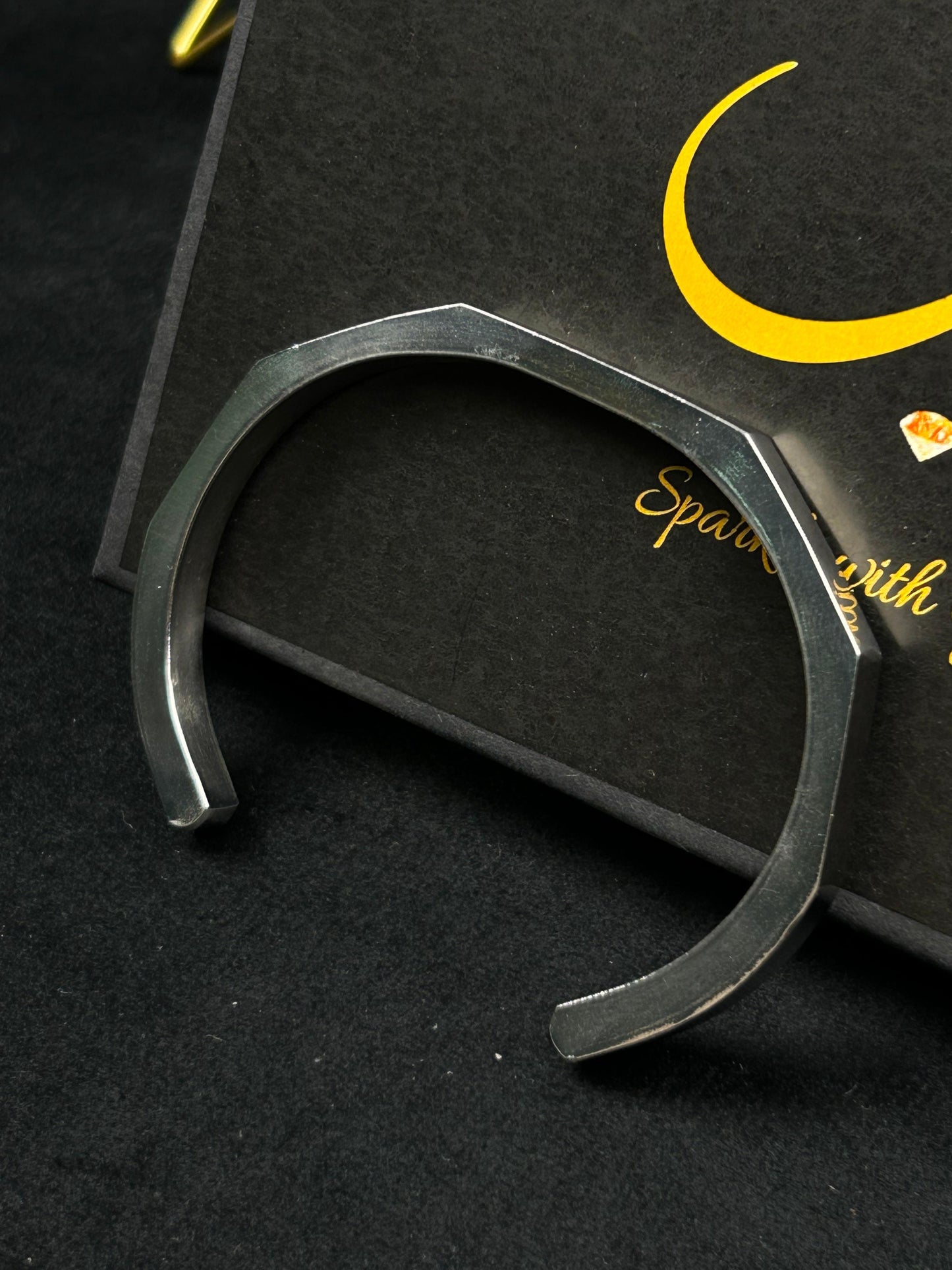 Apex Handcuff- Stainless Steel
