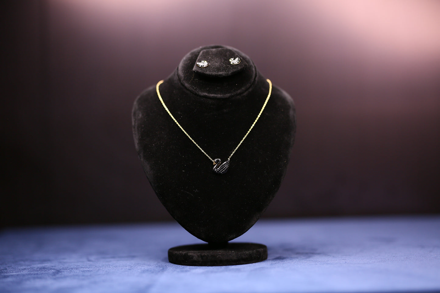 Dazzle Duck Set-Black