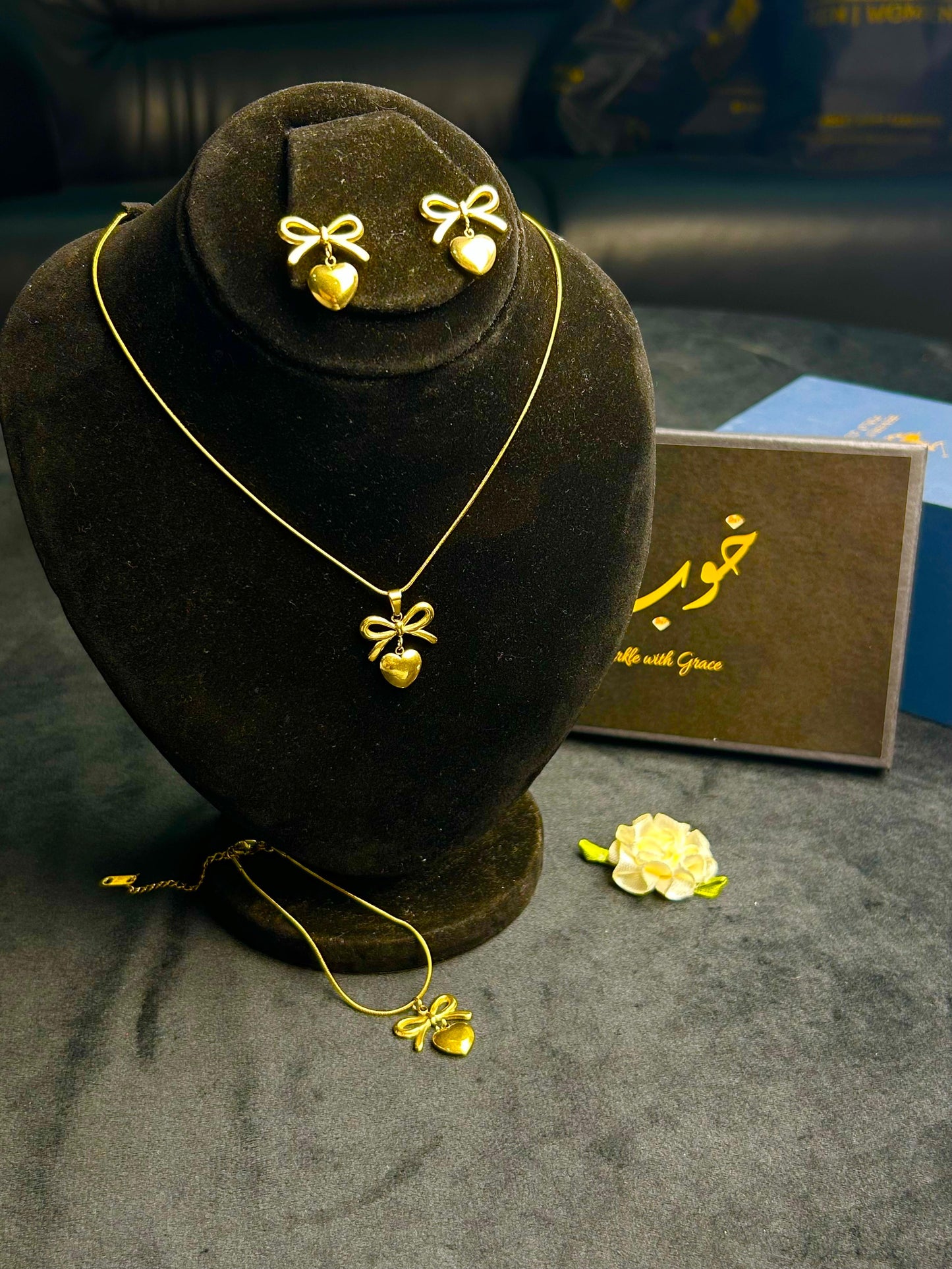Bow Heart Linked Set