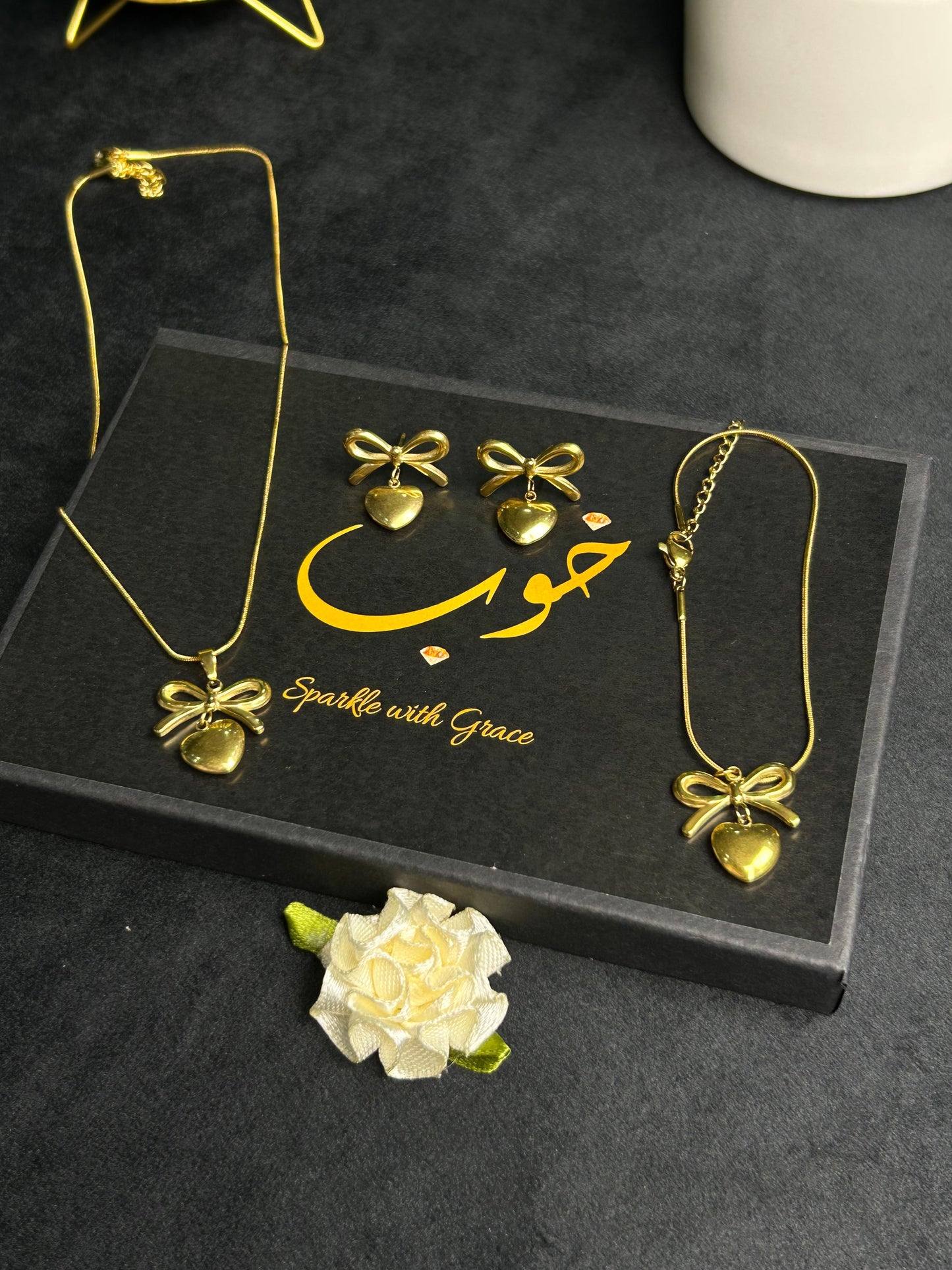 Bow Heart Linked Set