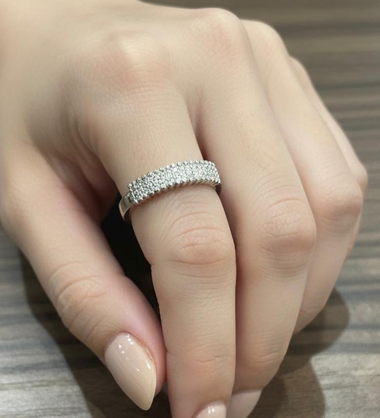 Dazzling Cubic Zirconia Ring