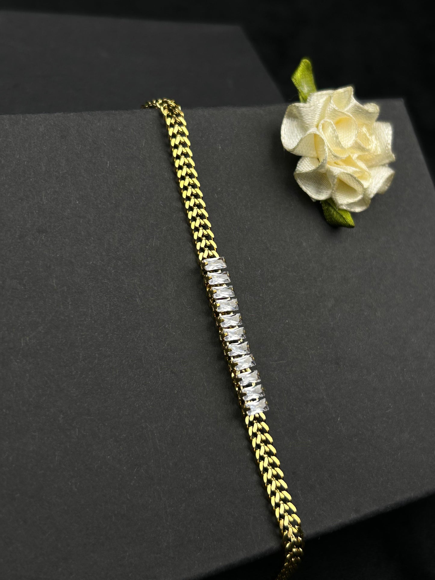 Diamond Mist Bracelet