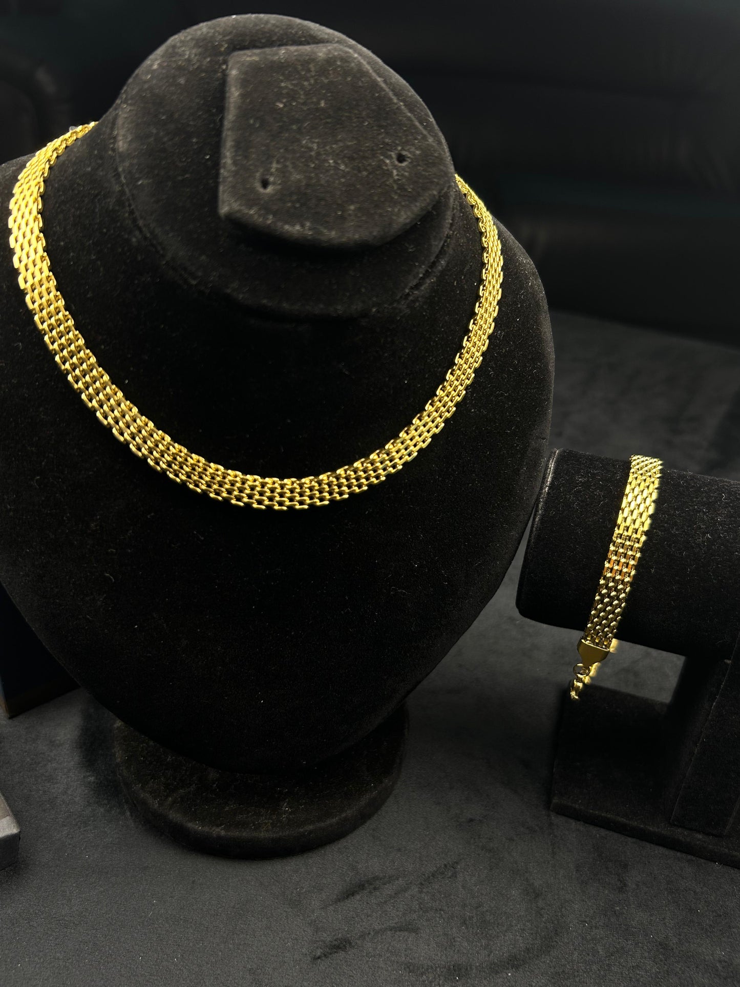 Golden Era Necklace & Bracelet Set