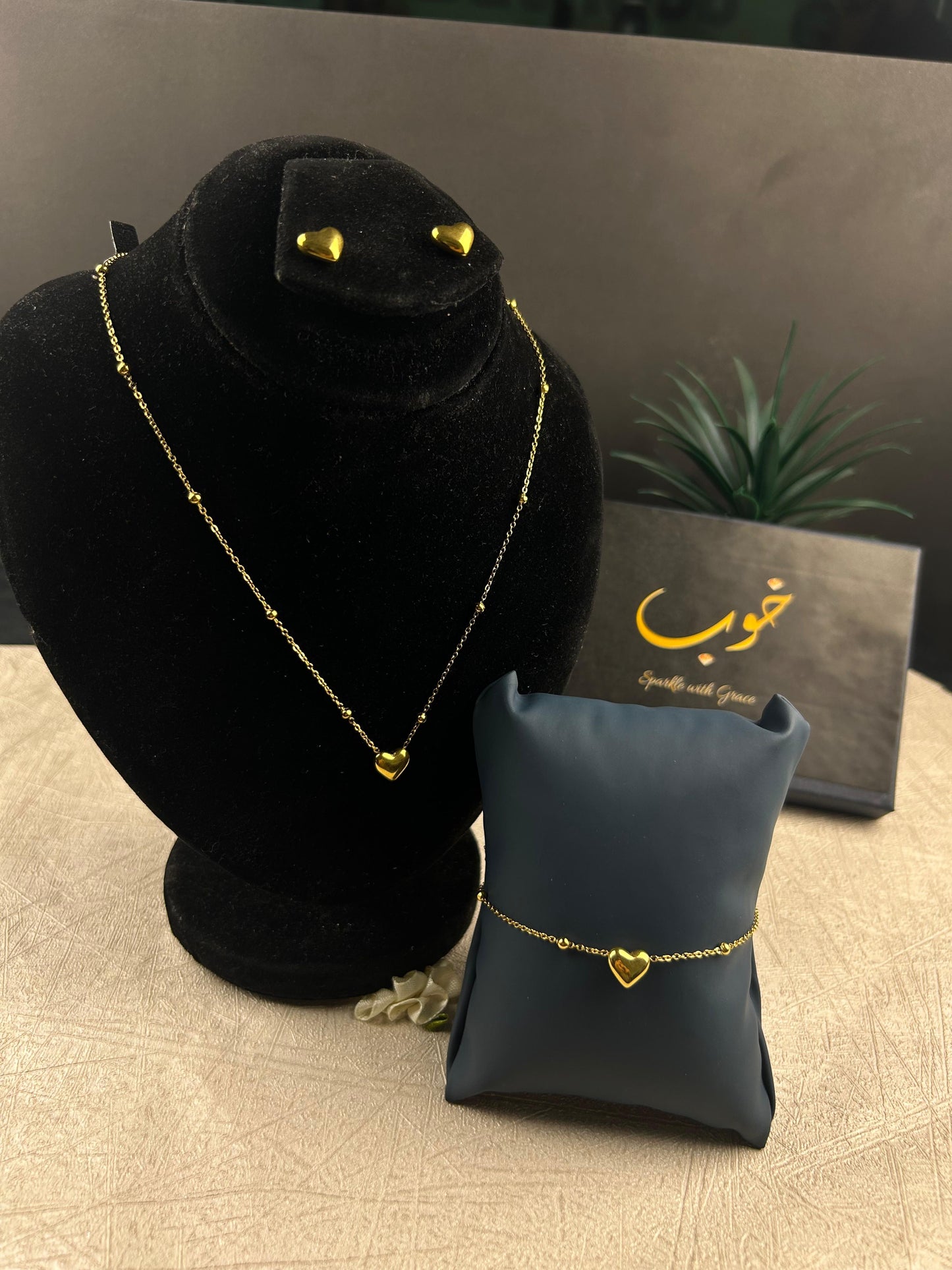 Golden Heart Charm Set