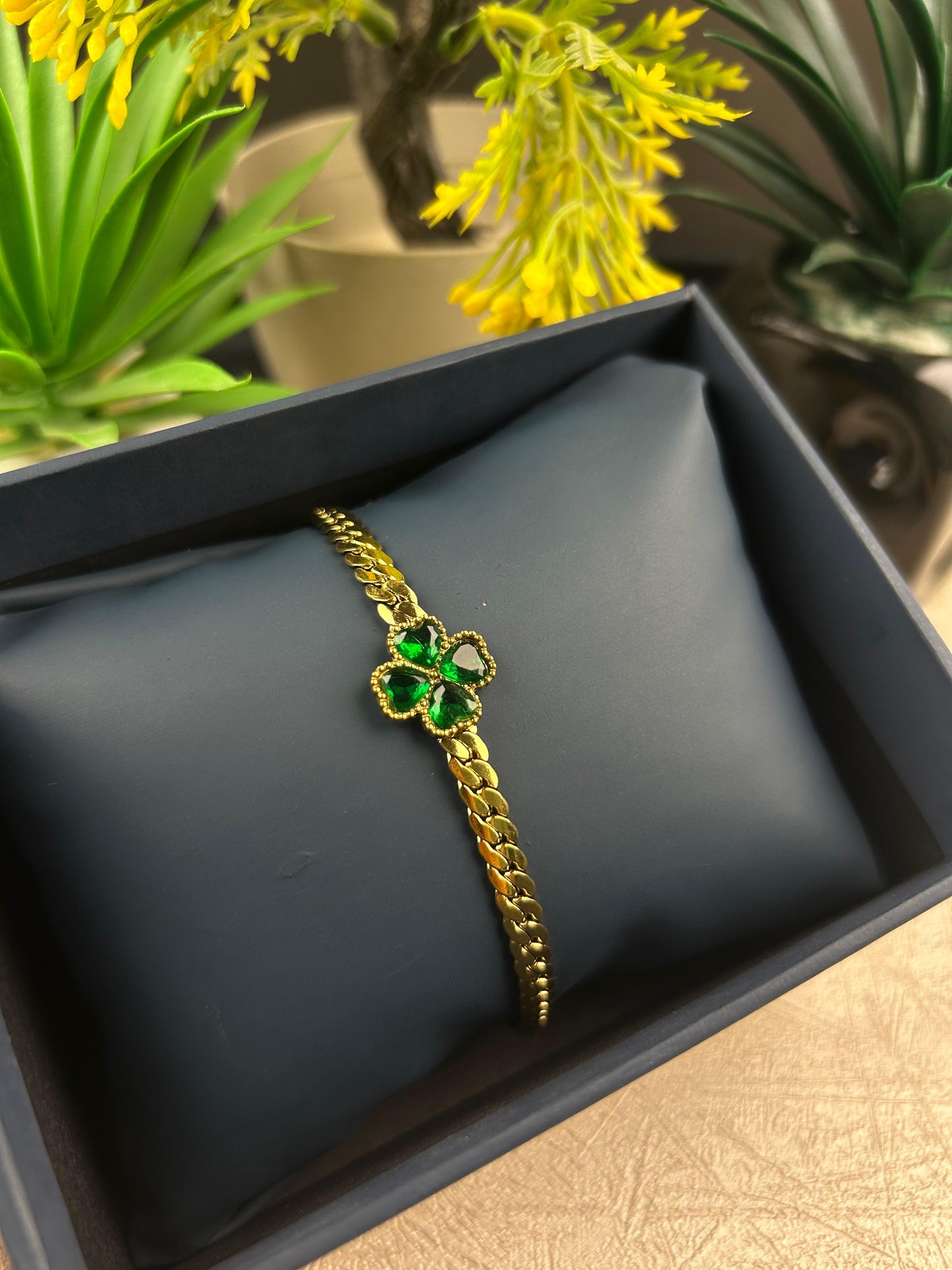 Green Clover Bracelet