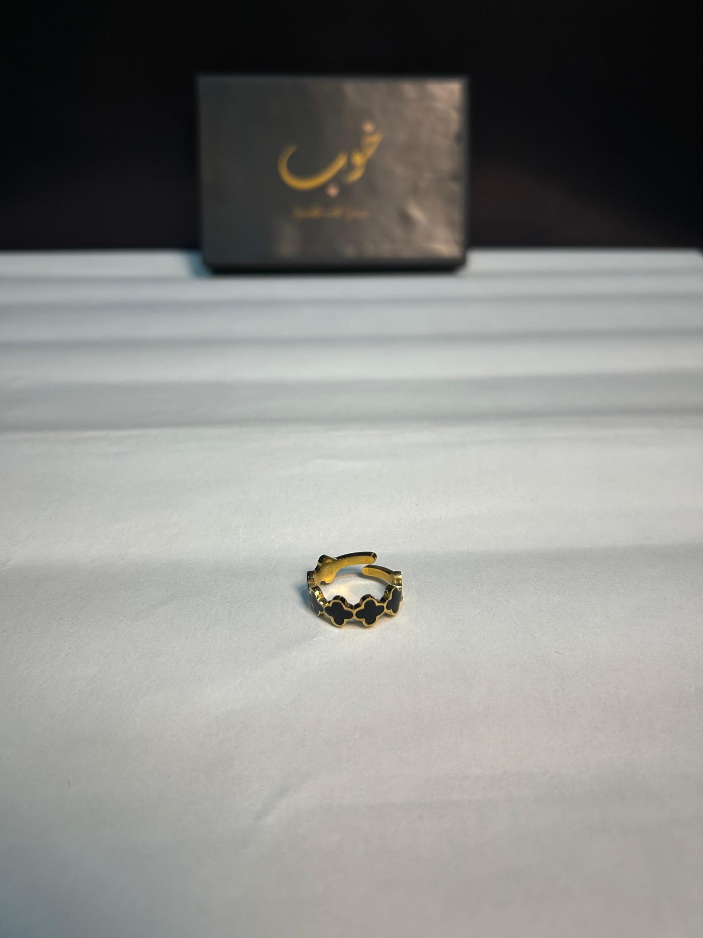 Noir Clover Ring