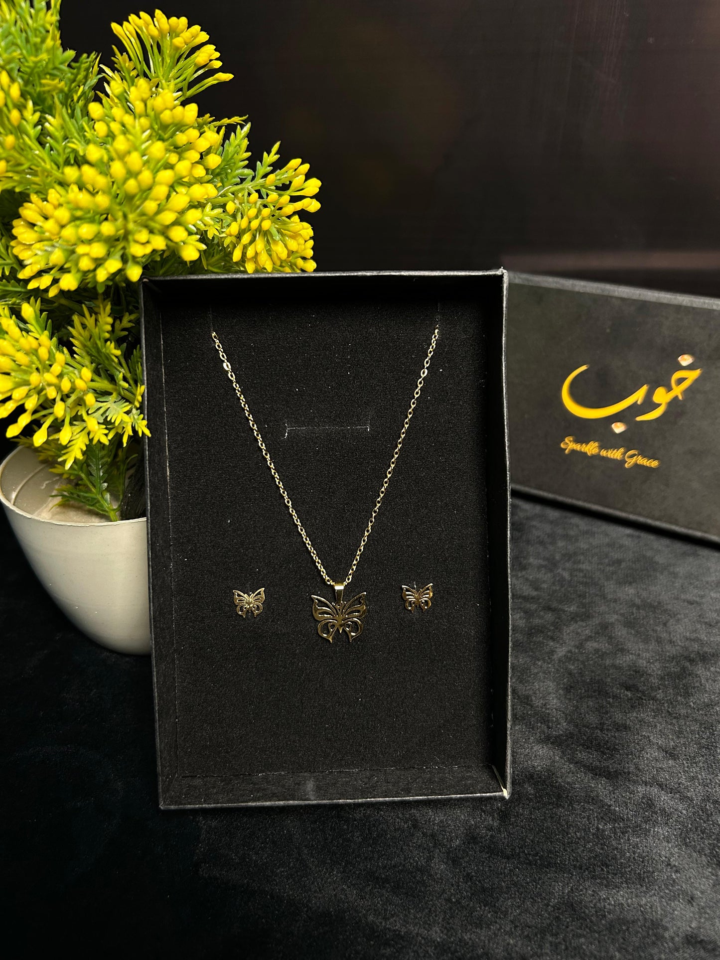 Golden Flutter Set