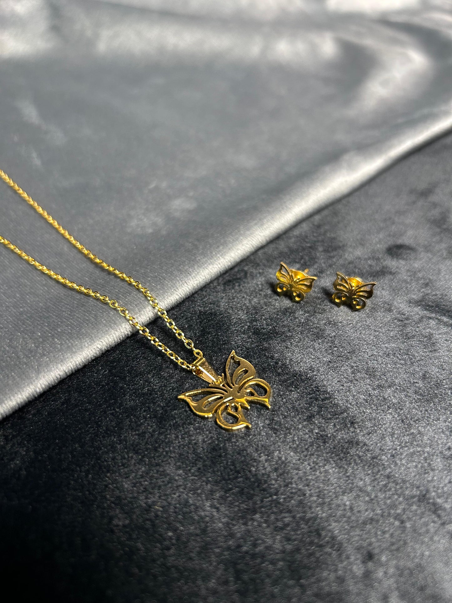 Golden Flutter Set