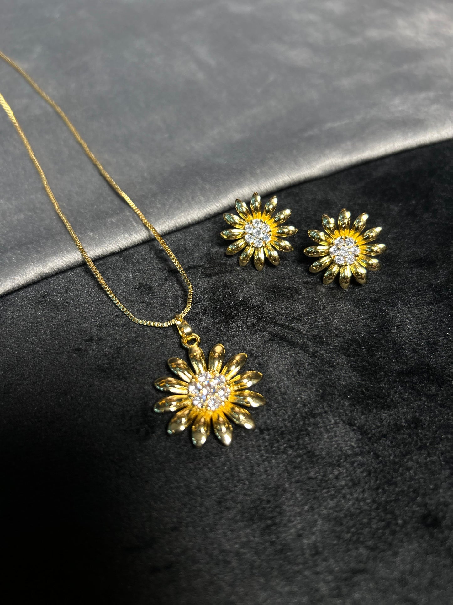 Sunlight Grace Zircone set
