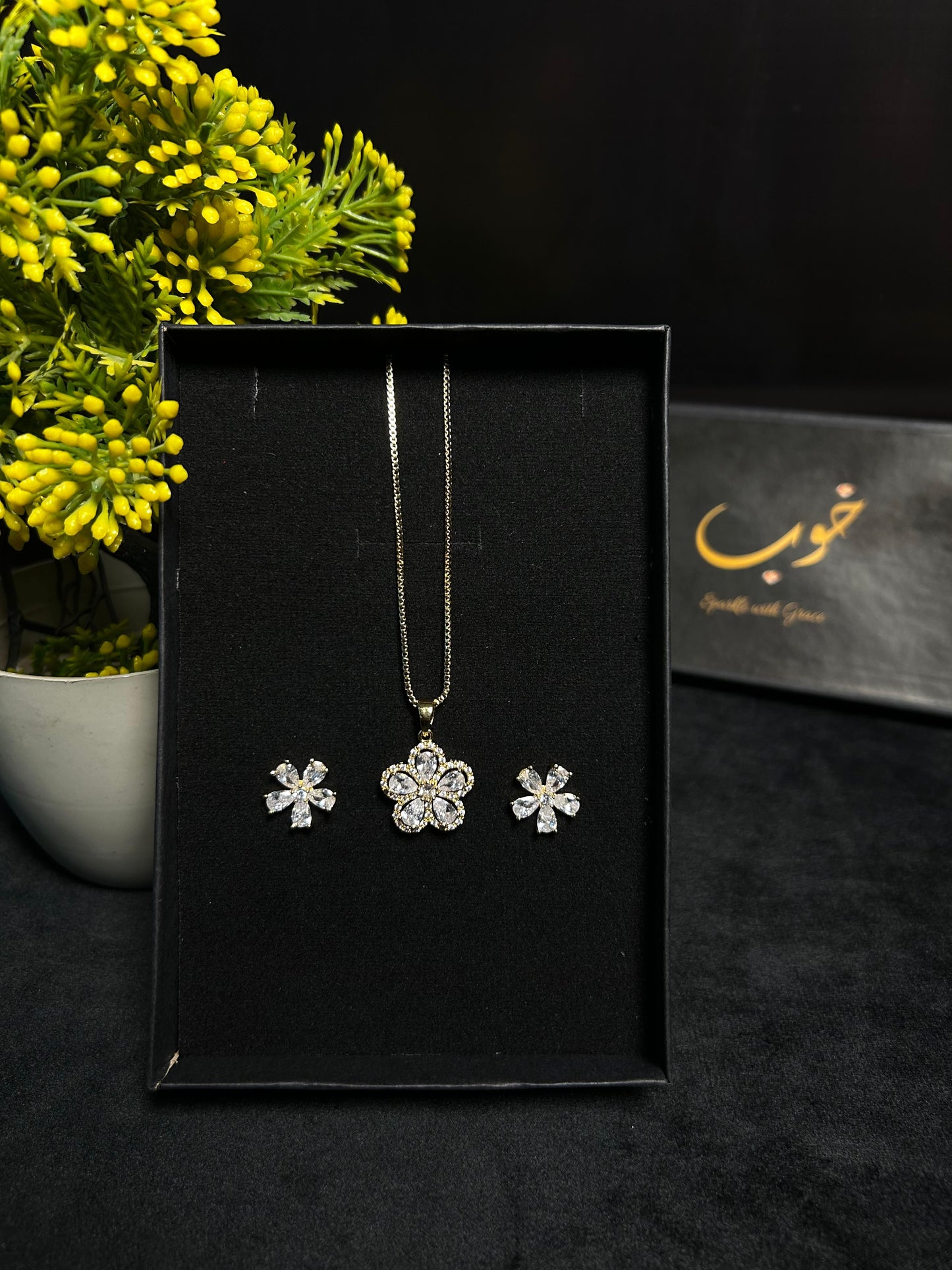 Sparkling Zircone Set
