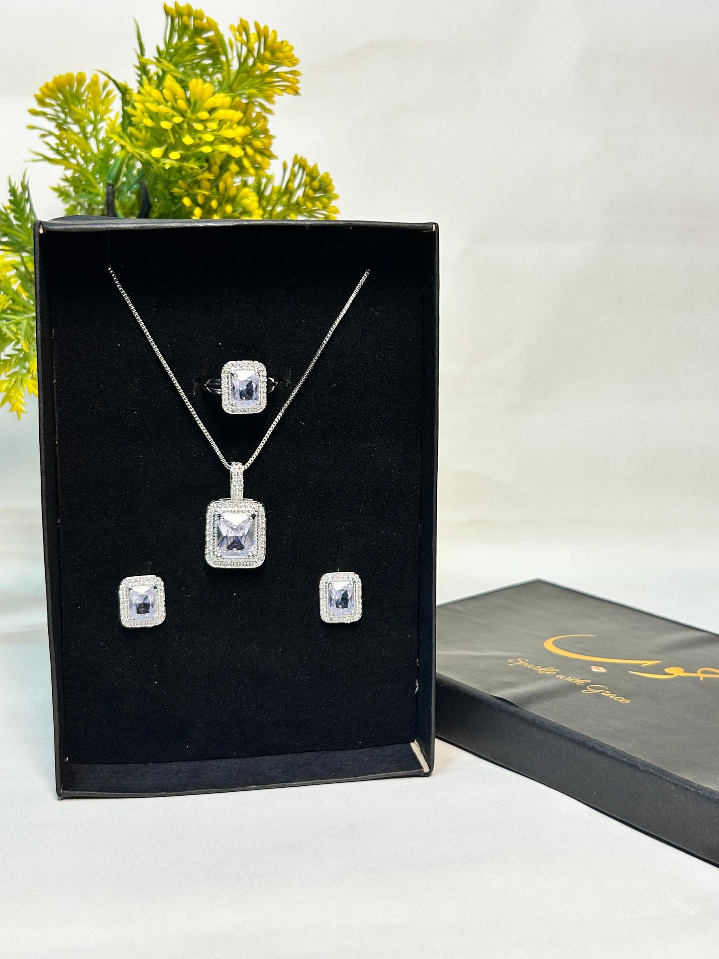Ethereal Ice set