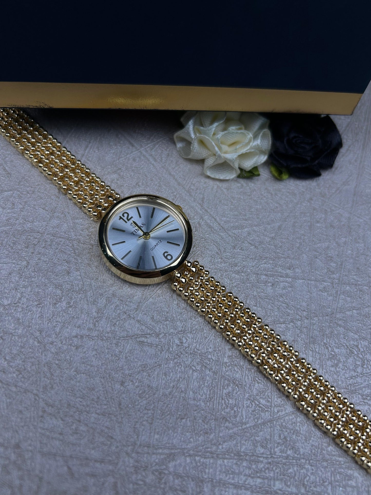 TIMAS Women Wrist Watch
