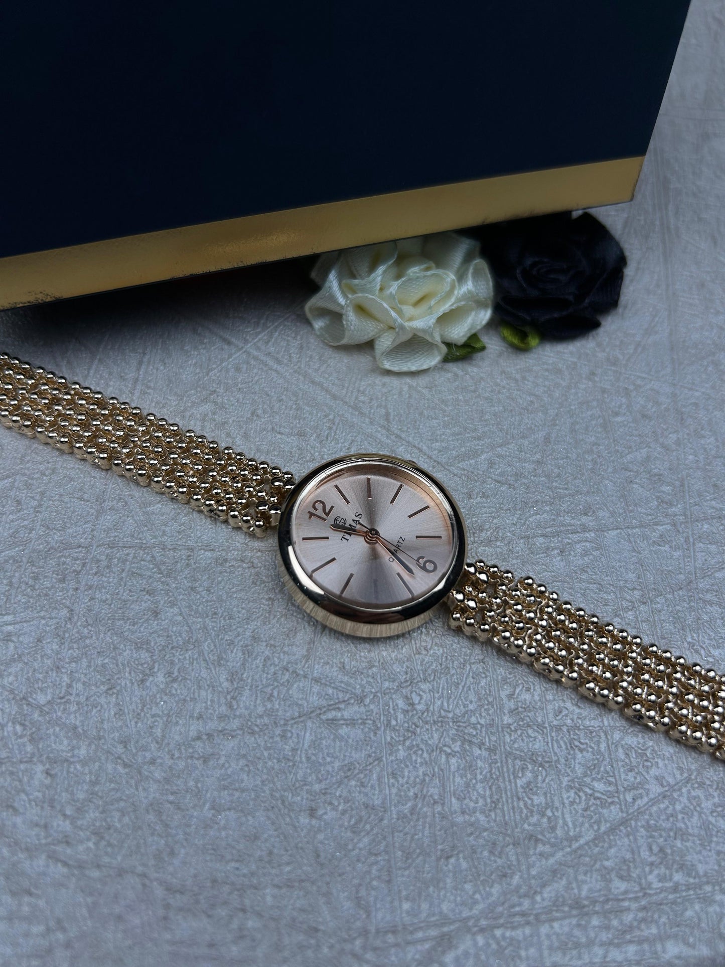 TIMAS Women Wrist Watch