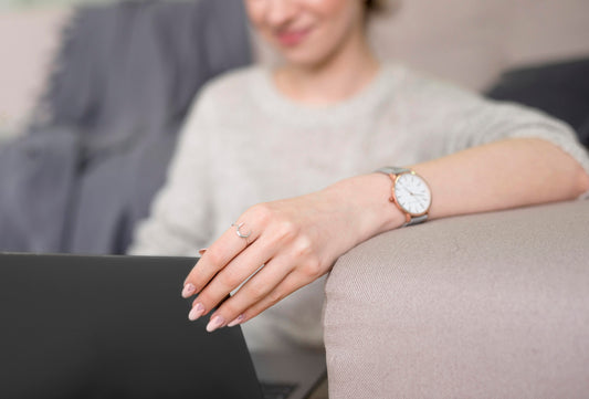 Styling Tips for Watches with Western and Eastern Clothes