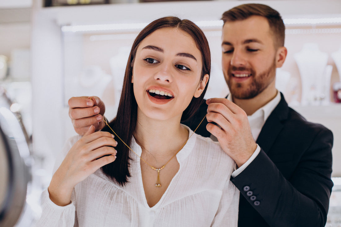 A Complete Guide to Choosing the Perfect Gift Jewelry