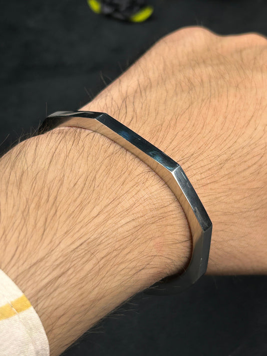 Apex Handcuff- Stainless Steel