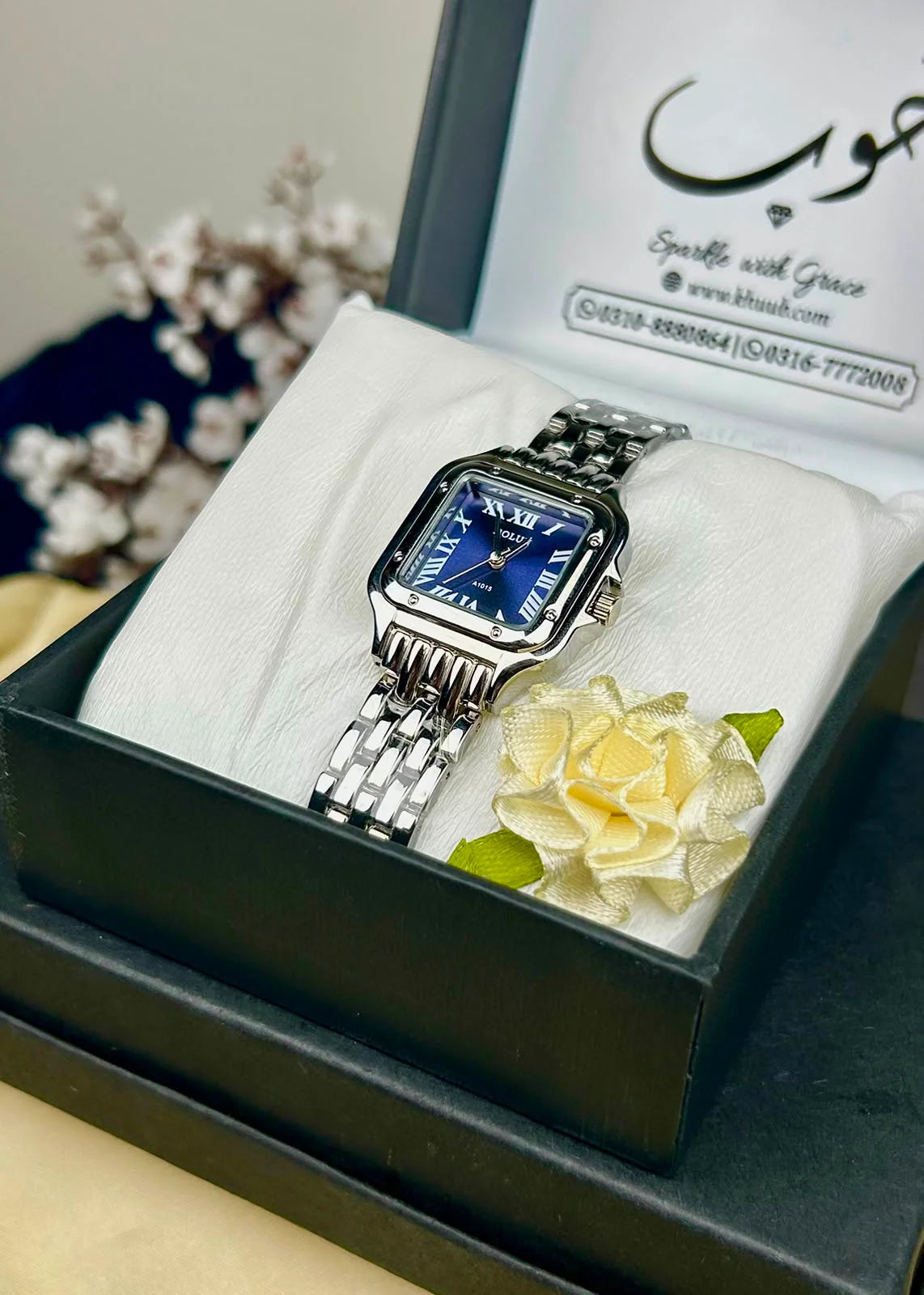 BOLUN Silver Tone Quartz Watch