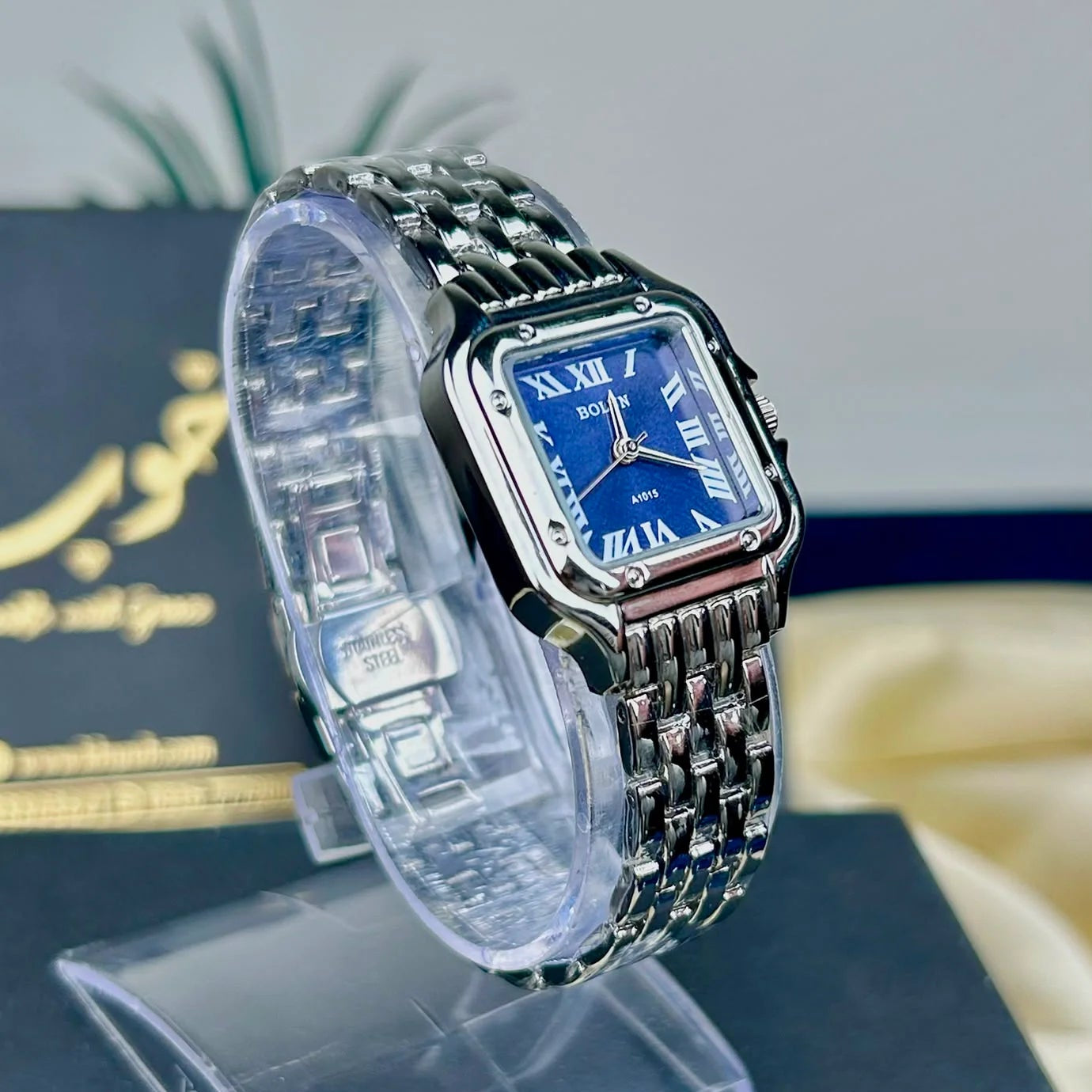 BOLUN Silver Tone Quartz Watch