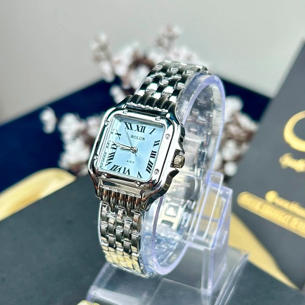 BOLUN Silver Tone Quartz Watch