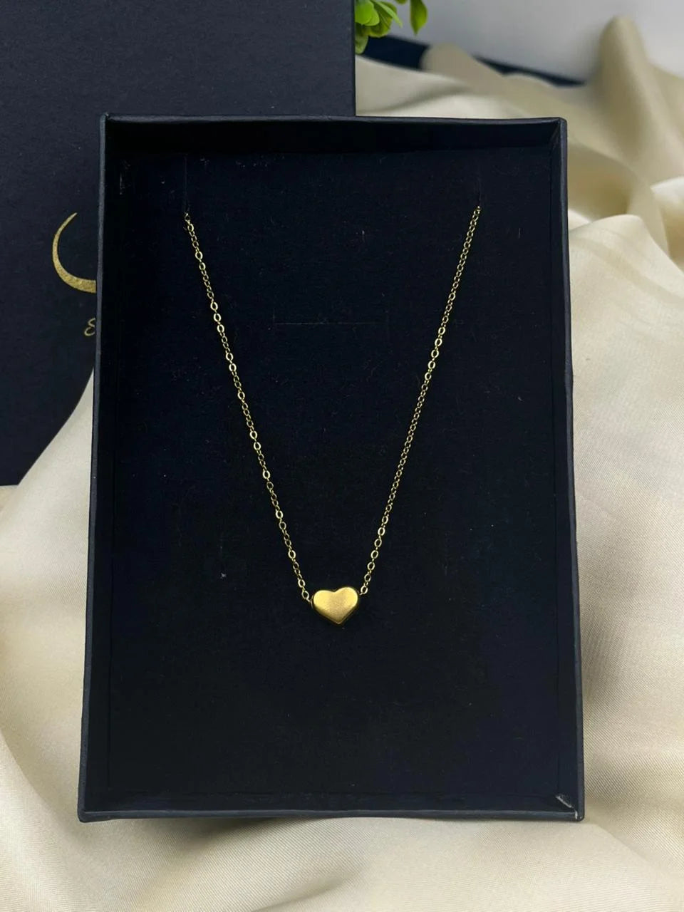 Classic Golden Heart Pendant
