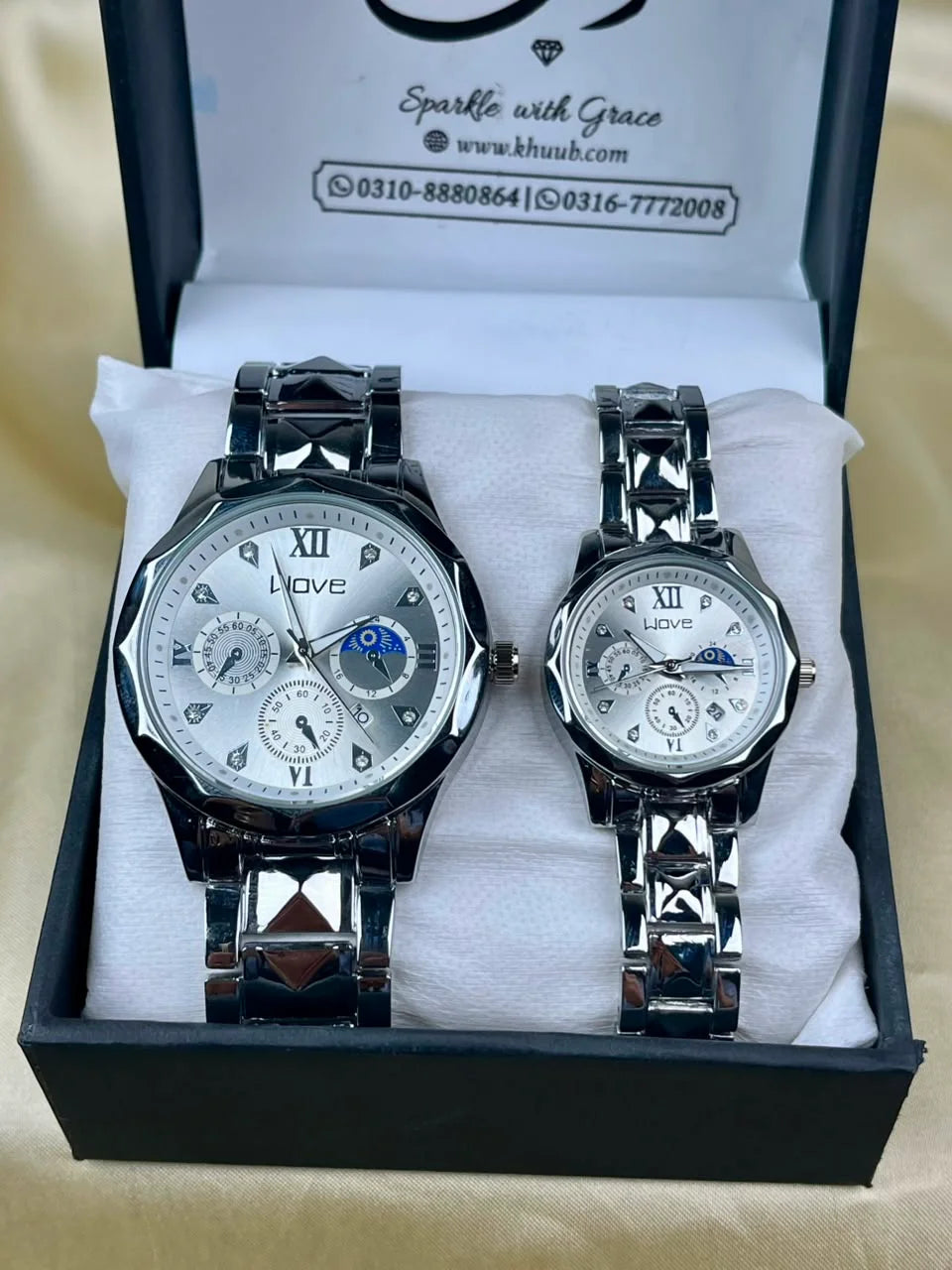 Classic WAVE Silver tone Couple Watch