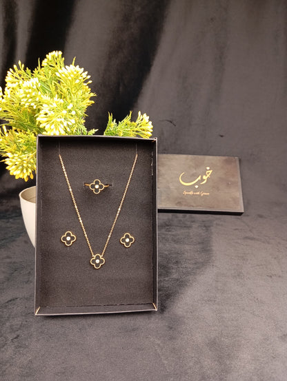 Diamond Leaf Clover Jewellery Set