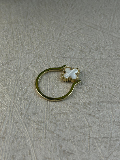 Double Sided Leaf Clover Ring