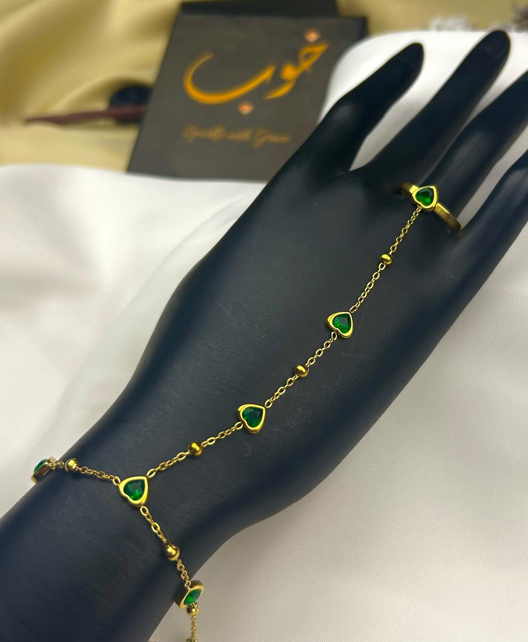 Emerald Heart Hand Chain Bracelet