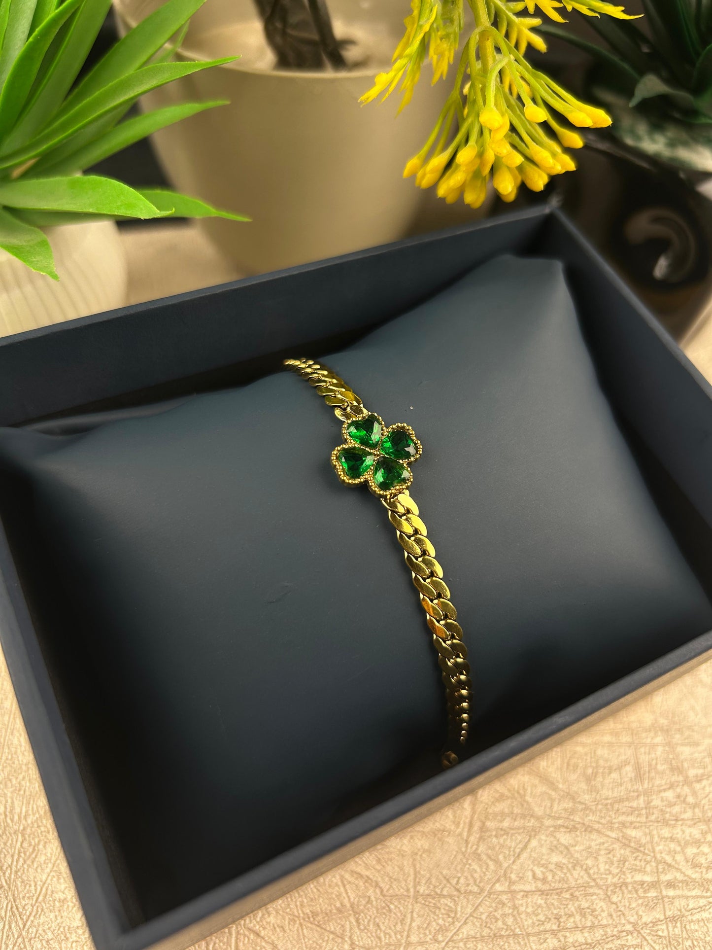 Green Clover Bracelet