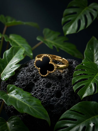 Leaf Clover Ring