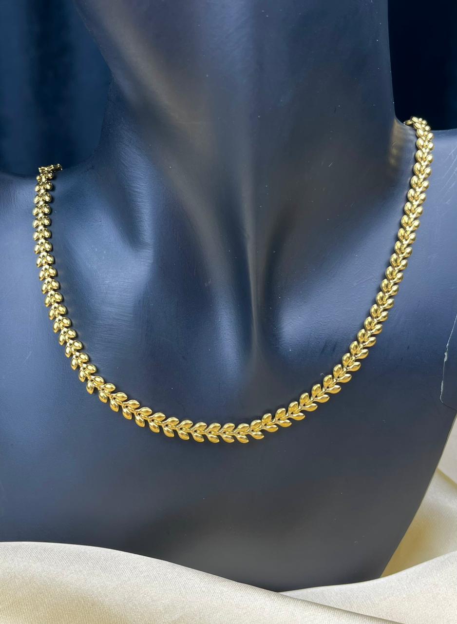 Minimal Leaf Link Necklace