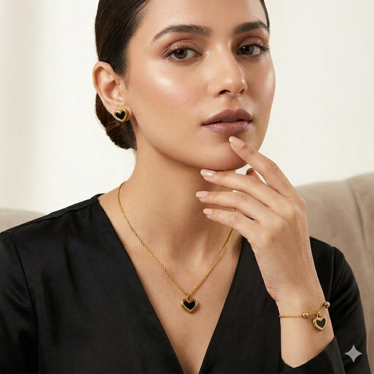 Minimalist Black Heart Jewelry Set