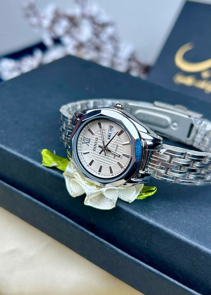 Signature DUNIO Silver Crystal Watch