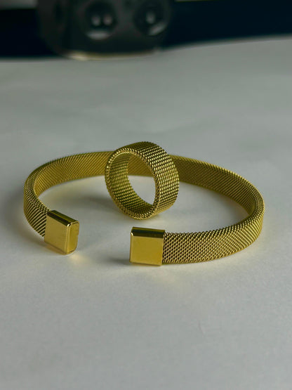 Tuxedo Handcuff and Ring Set