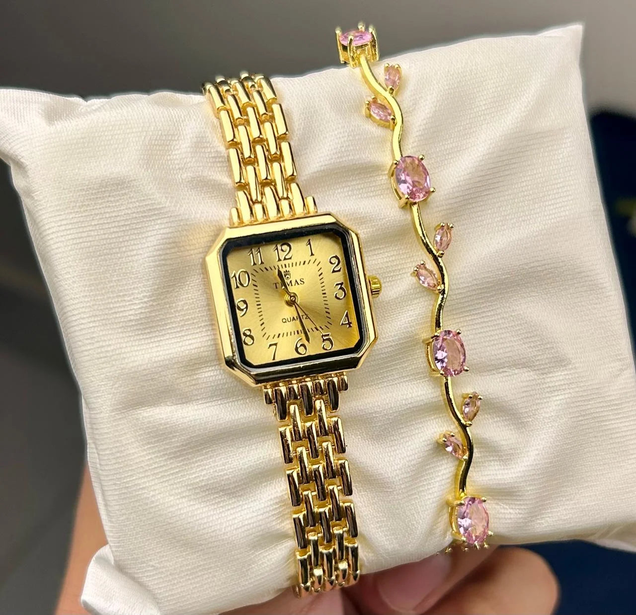 Vintage Gold with Tulip Bracelet