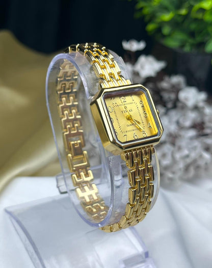 vintage style gold ladies watch with linked bracelet strap