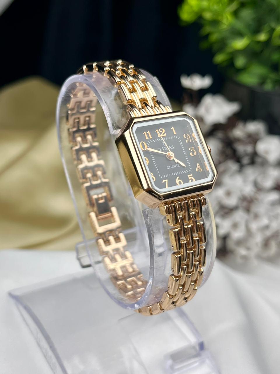 vintage style rose gold ladies watch with square dial bracelet strap