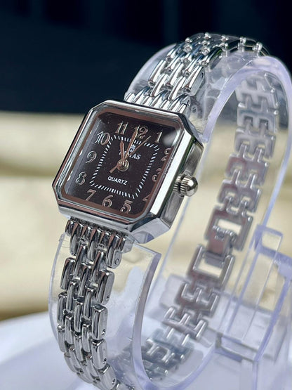 Vintage Style Ladies Watch-Silver