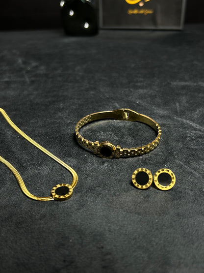 Classic Black Enamel Gold Jewelry Set