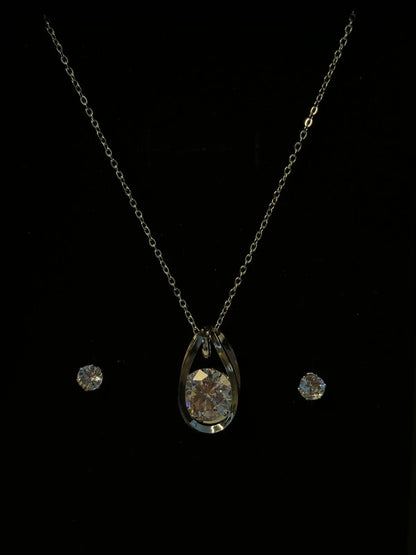 Groove Diamond Pendant & Earrings Set