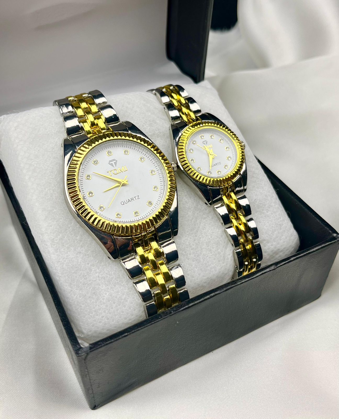 Dual Tone Tomi Quartz Couple Watch